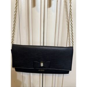 Guess Women's Faux Leather Chain Strap Bella Travel Clutch Black OS NWOT